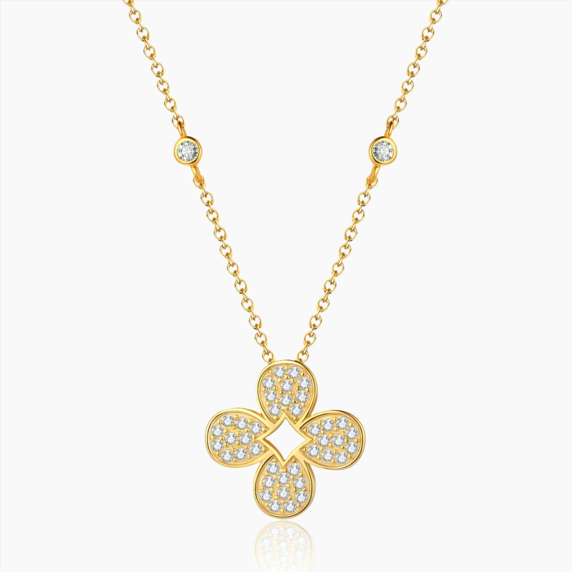 Ventura Clover Pendant Necklace | Necklaces by DORADO